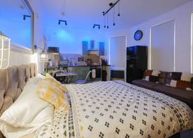 Stylish Stays in Leeds Hosted with Care 4