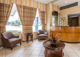 Econo Lodge Atlanta College Park 2
