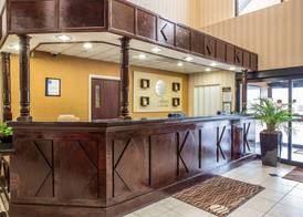 Comfort Inn & Suites FtJackson Maingate 2