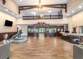 Riverview Inn & Suites, an Ascend Collection Hotel 2
