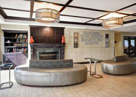 Comfort Inn & Suites Mt. Holly - Westampton 3