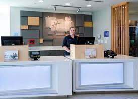 Holiday Inn Express & Suites TAYLOR by IHG 2