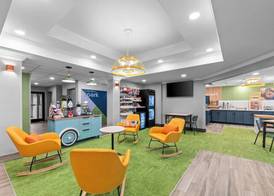 Spark by Hilton Cincinnati Airport South 2
