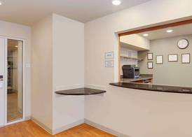 WoodSpring Suites Chesapeake-Norfolk Greenbrier 2