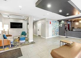 MainStay Suites 2