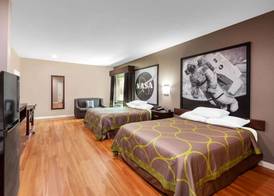 Super 8 by Wyndham Houston Northwest Cypress 2