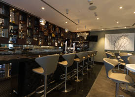 Premier Inn Abu Dhabi Airport Business Park 5