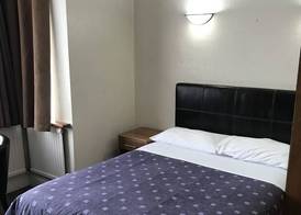 Warwick Lodge 3