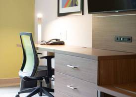Holiday Inn Express JOHNSON CITY by IHG 5