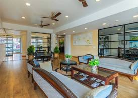 Whispering Palms Beach Resort 4
