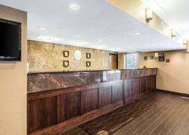 Comfort Inn Lansing West 5