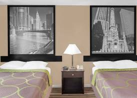 Super 8 by Wyndham Morton Grove/Chicago 5