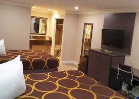 Super 8 by Wyndham Cypress Buena Park Area 5