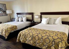 Baymont by Wyndham Johnson City 5