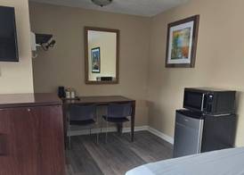 Nashoba Valley Inn & Suites 5