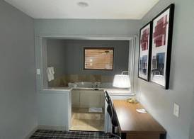 AmericInn by Wyndham Delafield-Milwaukee 4