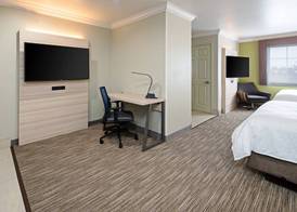 Holiday Inn Express & Suites WATSONVILLE by IHG 4