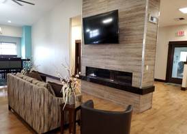 Super 8 by Wyndham Belgrade/Bozeman Airport 2