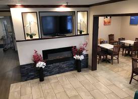 Baymont by Wyndham Grand Rapids Airport 2