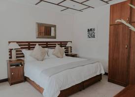 Cana Vineyard Guesthouse 5
