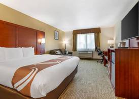 Quality Inn & Suites Stoughton - Madison South 4
