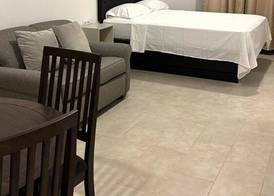 Joli Beach House - Charming Second Floor T1 Center - With Balcony 2