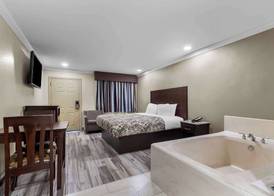Americas Best Value Inn Houston Heights at I-45 4