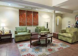 Comfort Inn Fayetteville near Fort Bragg 3