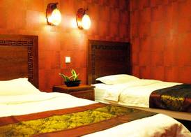 Happy Dragon Courtyard Hotel Beijing Forbidden City Lama Temple 5