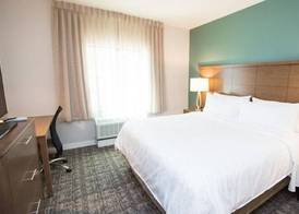 Staybridge Suites HOUSTON EAST - BAYTOWN by IHG 2