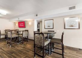 Red Roof Inn Morton Grove 3