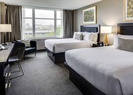 CAPITOL SKYLINE HOTEL 4