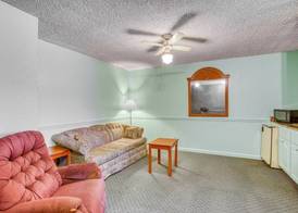 Garden Cove Hotel Suites 4
