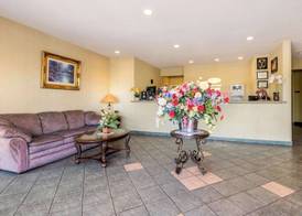 Econo Lodge Colorado Springs near Airport 2