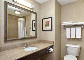 Holiday Inn Express & Suites MADISON-VERONA by IHG 5