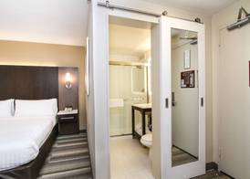 Holiday Inn Express SAN DIEGO DOWNTOWN by IHG 2