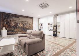 Apartamentos Reyes Católicos by Medina Living 3