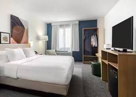 Spark by Hilton Palatine Arlington Heights 3