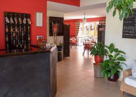 Logis Hotel De La Clape 4