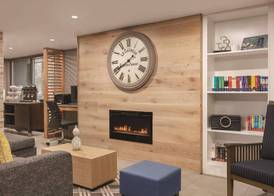 Country Inn & Suites by Radisson, Williamsburg East Busch Gardens , VA 2