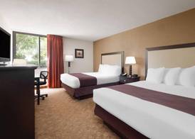 Village Inn Clemmons-Winston Salem, Trademark by Wyndham 5