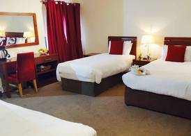 Royal Valentia Hotel 5