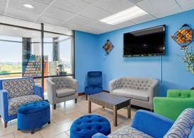 SureStay Hotel by Best Western Lenoir City 3