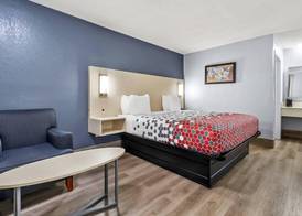 Econo Lodge Inn & Suites Cayce I-26 Airport 4