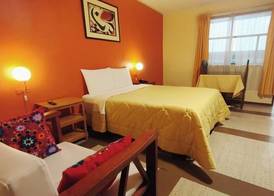 Hotel Yañez Inn 4