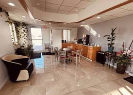 Residential Suites Grain Valley by Hotel O I 70 2