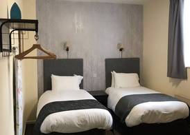 Ye Olde Talbot Hotel by Greene King Inns 5
