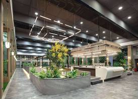 Ramada Encore by Wyndham Wuhan Int'l Conference Center 4