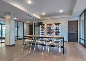 ECHO Suites Extended Stay by Wyndham Dallas Plano Richardson 2