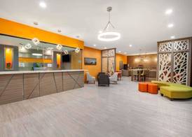 Baymont by Wyndham Houston Hobby Airport 3